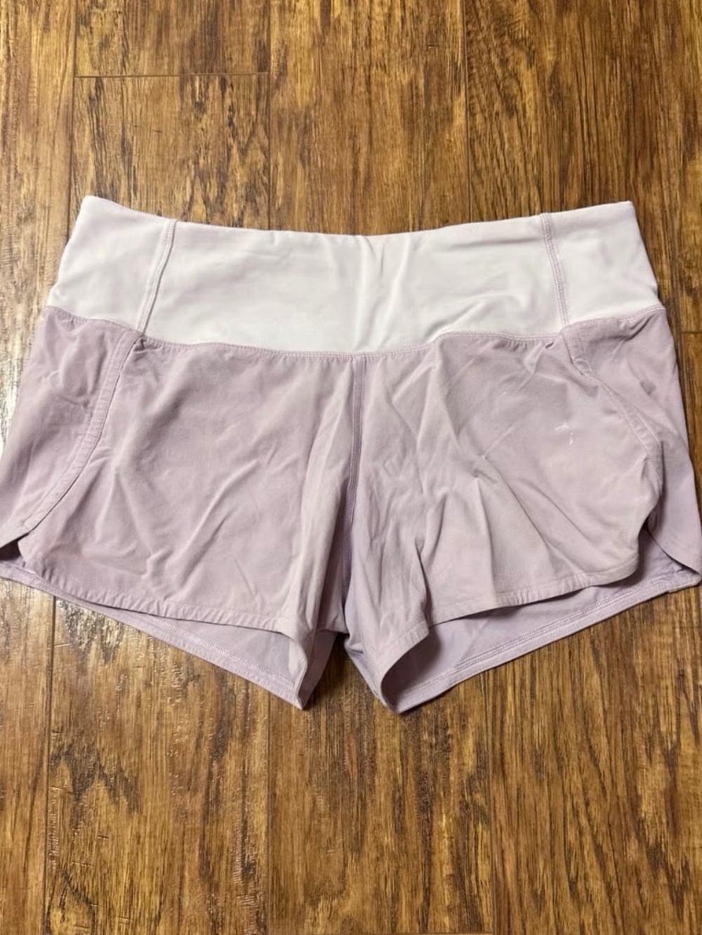 Lululemon Speed Up Shorts | Light Lavender | Size 6
